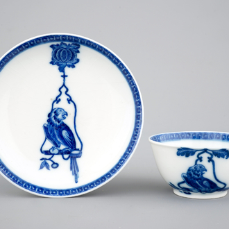 A blue and white Chinese porcelain cup and saucer: "The parrot on the perch", Qianlong, ca. 1740