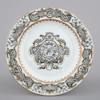 A Chinese grisaille and gilt porcelain armorial plate, 18th C.