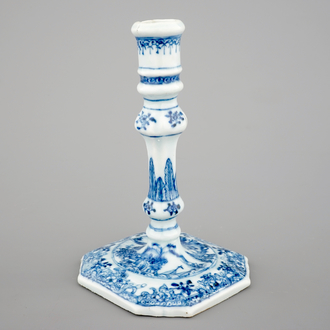 A blue and white Chinese porcelain candlestick, Qianlong, 18th C.