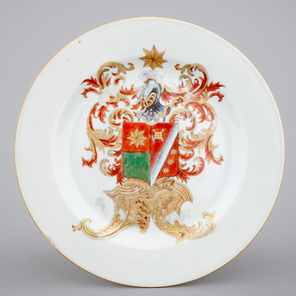 A Chinese Dutch-market export porcelain armorial plate, arms of the "de Heere" family, Qianlong, ca. 1763
