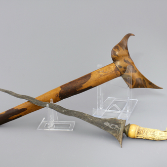 A fine Indonesian keris with a carved ivory handle, 19th C.