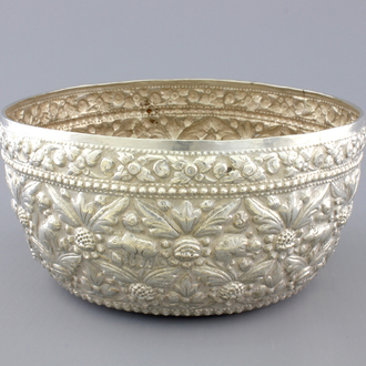 An Indonesian yogya silver bowl, 19th C.