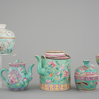 A nice set of Chinese turquoise ground famille rose Peranakan straits porcelain including teapots, 19/20th C.