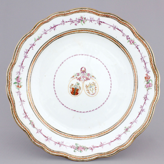A Chinese export porcelain armorial alliance plate, 18th C.