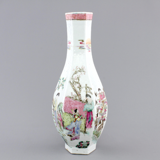 A Chinese hexagonal famille rose vase, 18/19th C.