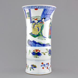 A Chinese wucai porcelain beaker vase, Transitional period, 17th C.