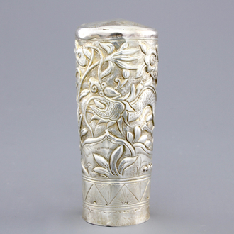 A Chinese silver dragon cane handle, 19th C.