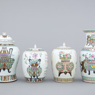 A group of 4 Chinese vases and 2 blue and white plates, 18/19th C.