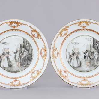 A pair of Chinese export porcelain grisaille and gilt plates, Qianlong, 18th C.