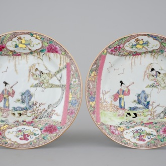 A pair of fine Chinese famille rose plates, “The Romance of the Western Chamber”, Yongzheng, 1722-1735