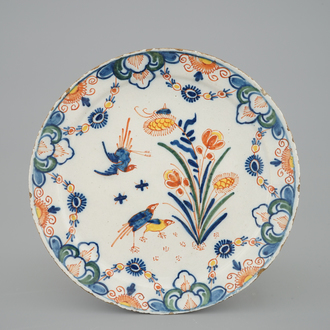 A polychrome Dutch Delft quail dish, 18th C.