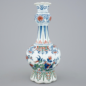 A Dutch Delft cashmere palette vase, 18th C.