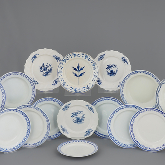 A set of 17 blue and white Tournai porcelain plates, 18/19th C.