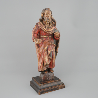 Une figure polychrome en bois sculpté de Joseph, 17/18ème