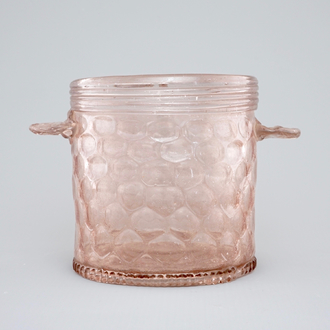A small two-handled pink glass monteith, 18th C.