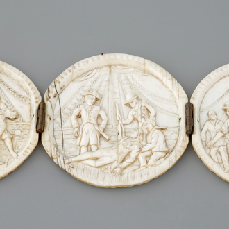 A round ivory triptych, prob. Dieppe, 19th C.
