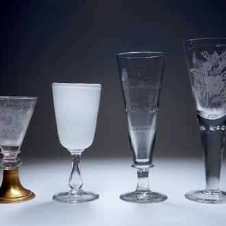 Een lot van 4 grote glazen w.o. gegraveerd, 18/19e eeuw