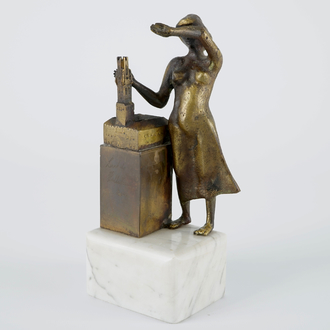 Jef Claerhout(1937), Laat de halletoren zien, a small bronze group