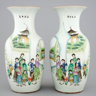 A pair of Chinese famille rose vases with "Shanghai" design, 19/20th C.