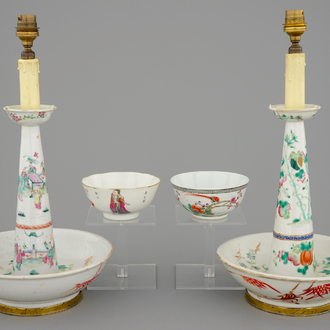 Deux bols et deux bougeoirs en porcelaine de Chine famille rose, 19ème