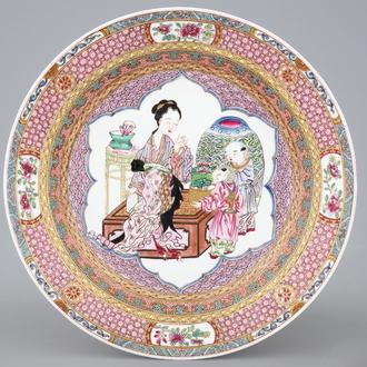 A fine Chinese Yongzheng style ruby back plate with a lady with boys, 19/20th C.