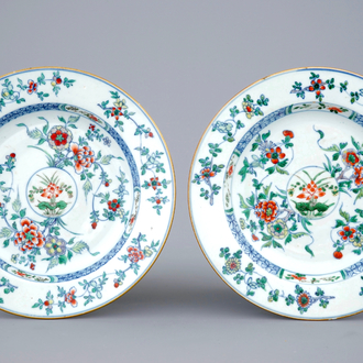A pair of Chinese doucai porcelain plates, Kangxi