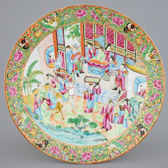 A large Chinese Canton famille rose dish, 19th C.