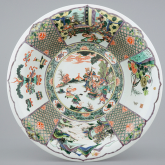 A very large Chinese famille verte bowl, 19/20th C.