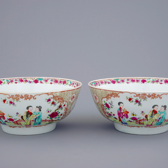 Een paar Chinese famille rose export porselein kommen, Qianlong, 18e eeuw