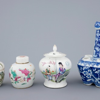 A Chinese blue and white tulip vase and 3 small famille rose covered jars, 19th C.