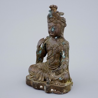 Een Chinese bronzen figuur van Boeddha Shakyamuni, 19e eeuw