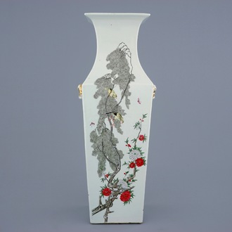 A Chinese famille rose square vase with birds among flowers, 19/20th C.