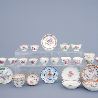 A lot of 21 Chinese famille rose cups and 20 saucers, 18/19th C.