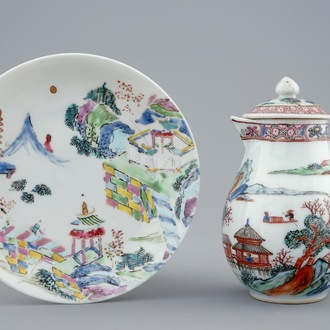 Un pot à lait et une soucoupe en porcelaine de Chine famille rose, Yongzheng, 1723-1735