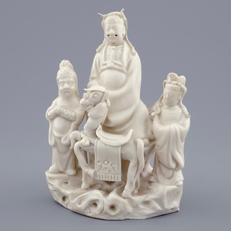 Un groupe de Wen Chang et deux suiveurs en porcelaine blanc de Chine de Dehua, 18ème