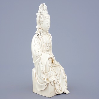 Une figure de Guanyin en porcelaine blanc de Chine de Dehua d'après He Chaozong, 19/20ème