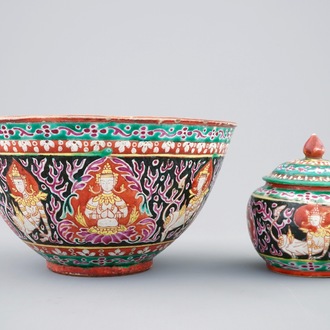 A Chinese black-ground Bencharong bowl and covered jar for the Thai market, 19th C.