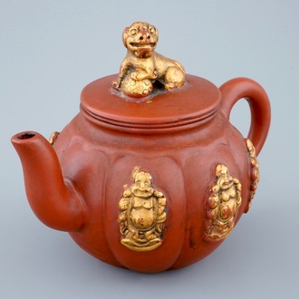 A Chinese parcel-gilt Yixing teapot and cover, 19/20th C.