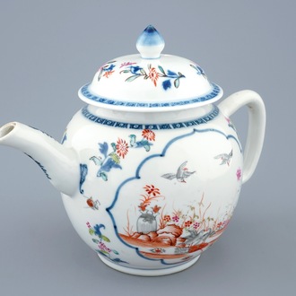 A Chinese famille rose teapot and cover with birds, Qianlong, 18th C.