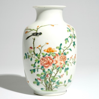 A Chinese famille rose lantern-shaped vase, Hongxian mark and poss. of the period, early 20th C.