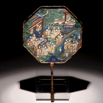 A Chinese octagonal Canton fan in paper, ivory and lacquered wood, 19th C.
