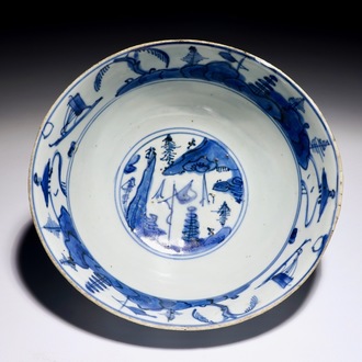 Un bol en porcelaine de Chine bleu et blanc à décor d'un paysage, Ming, Wanli/Jiajing