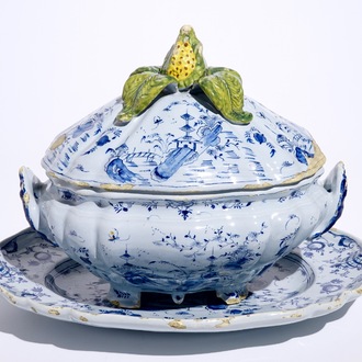 A rare Dutch Delft mixed technique chinoiserie tureen on stand, 18th C.