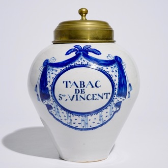 A blue and white Brussels faience tobacco jar with brass cover, 18th C.