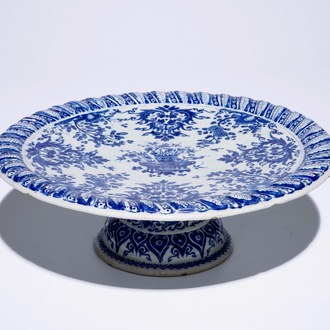 A Dutch Delft blue and white tazza with floral ornamental design, ca. 1700