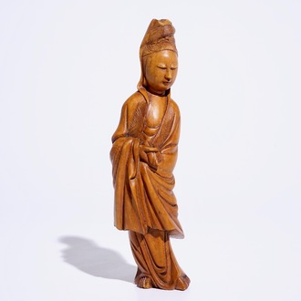 A Chinese carved wood model of Guanyin, 19/20th C.