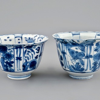 Two Chinese blue and white crow cups, Ming, Wanli