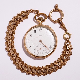 A 14k gold Swiss Invar pocket watch in original case, early 20th C.