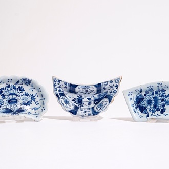 Two English Delft condiment plates and a German Nürnberg example, 18th C.