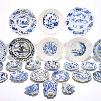 A collection of excavated blue and white Dutch Delftware and maiolica wares, 17th C.